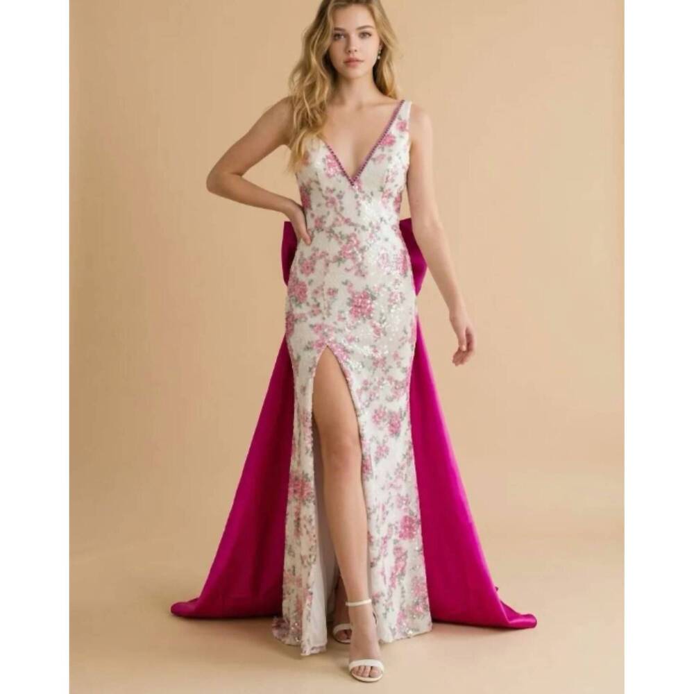 NEW COUTURE LEE fitted strapless brocade gown in white / pink